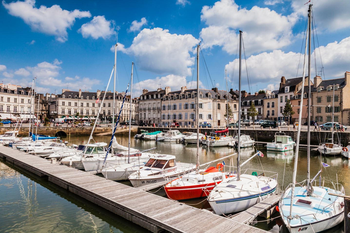 Port Vannes light.JPG